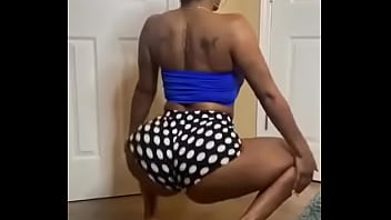 M i tai ass shaking 1