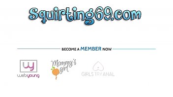 Lyra laws shaved pussy eaten so good as she spread it