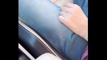 Mamando Verga De Hetero Guapo En Su Auto thumbnail