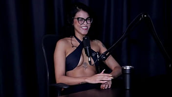 Prefere pau que a faz gozar grava com a elisa sanchez o jeito de chupar a buceta e sobre ter que falar sobre um filho bia hot preliminares podcast watch sheer red