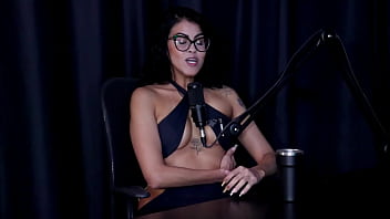 Prefere pau que a faz gozar grava com a elisa sanchez o jeito de chupar a buceta e sobre ter que falar sobre um filho bia hot preliminares podcast watch sheer red