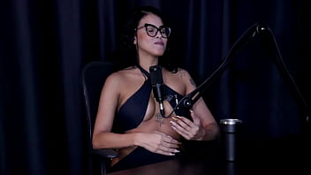 Prefere pau que a faz gozar grava com a elisa sanchez o jeito de chupar a buceta e sobre ter que falar sobre um filho bia hot preliminares podcast watch sheer red