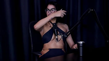 Prefere pau que a faz gozar grava com a elisa sanchez o jeito de chupar a buceta e sobre ter que falar sobre um filho bia hot preliminares podcast watch sheer red