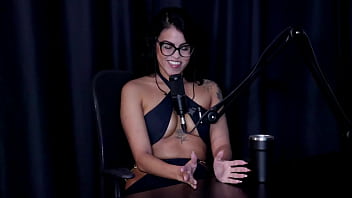 Prefere pau que a faz gozar grava com a elisa sanchez o jeito de chupar a buceta e sobre ter que falar sobre um filho bia hot preliminares podcast watch sheer red