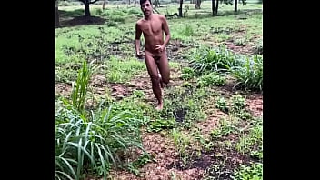 Dotado Correndo Em Camera Lenta thumbnail