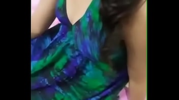 Hot cleavage kavya