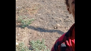 Sexy girlie ready to suck some dick today