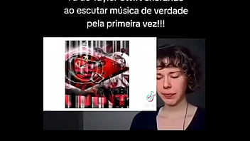 Hino nacional do flamengo fã da taylor swift chorando escutando musica de vdd Hino nacional do flamengo fã da taylor swift chorando escutando musica de vdd