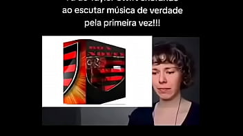 Hino nacional do flamengo fã da taylor swift chorando escutando musica de vdd