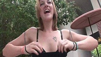 This slut shows off her ass