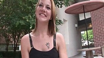 This slut shows off her ass