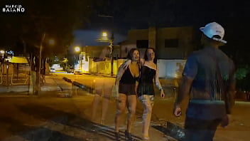 Transando gostoso com as gatas depois da balada parte 1