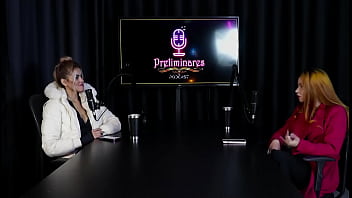 Trabalha em site gringo arrumou treta com o professor na faculdade queria ser modelo e como entrou na pornografia jhocy sheer red