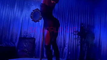 Blk mailing the driver to suck my pussy n fuck me well or else i’ll have my step daddy fire his butt