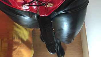 Latexitaly Huge Rubber Dick thumbnail