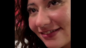 Minha Amiga Thai On Fire Me Chamou Para Ser O Presente De Aniversario Do Marido Dela Mas Quem Ganhou No Final Fui Eu Que Tive Meu Primeiro Squirt thumbnail