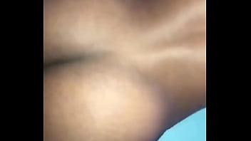 Elle paye pour le plaisir