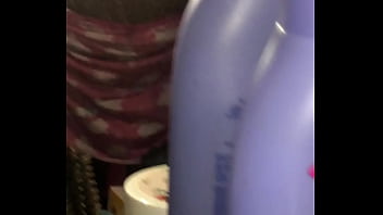 Gostosinha levando na chota escondido