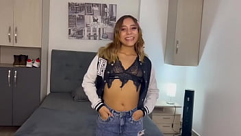 Cute new model coming for a cum facial