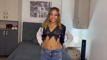 Cute new model coming for a cum facial