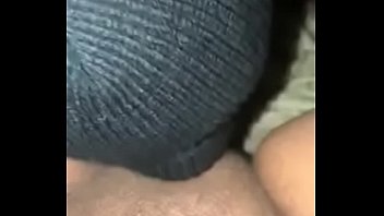 Red gets her pum pum lick