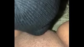 Red gets her pum pum lick