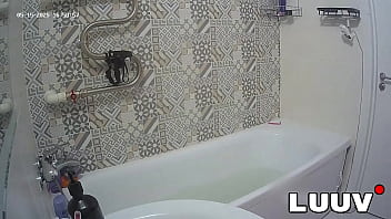 Luuv brunette vilika turns her real life shaving routine into a homemade amateur movie