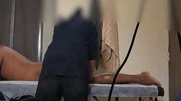 Dick flashing to stranger lady