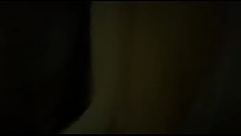 Metendo na bucetinha da novinha