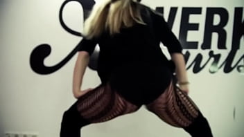 Shata x twerk girls twerk contest