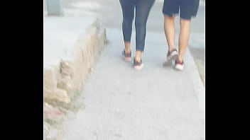 Paola con tanga y su novio no sabe que la deje con mi leche en la boca