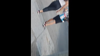 Paola con tanga y su novio no sabe que la deje con mi leche en la boca