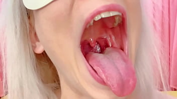 Mia's mimi whipped cream breakfast