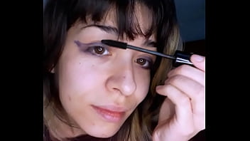 Bonneyuwu 10 34 maquillandome en mi cuarto