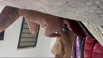 Vizinha safada pamela sagaz me chama pra foder no pelo