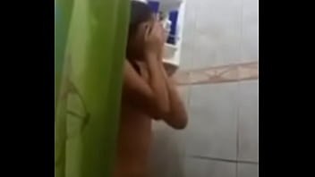 K shy babe recording shower part2