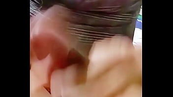 Que rica garganta profunda de la puta madura en lencería