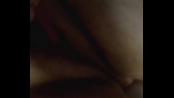 Mi siniora anda muy caliente