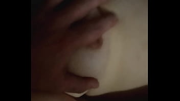 Mi siniora anda muy caliente