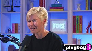 Amazing babe showed amazing body and milf enjoyed hot masturbation