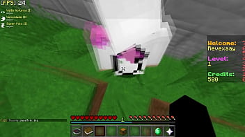 Fudendo selvagemente no mato do mccentral