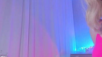 Trap Flaunts Her Cock thumbnail