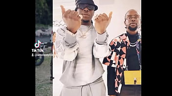 Only friend mi need oooh never try to get them mad for me because they my heart oooh