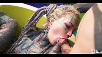 Alt babe threesome with anal gapes cum swap and facial