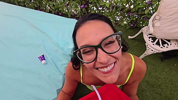 Pool party slut wants creampie deep in her tight pussy