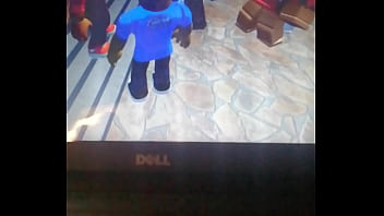 Roblox gimiendo