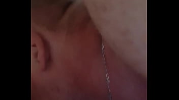 Сучка кончает