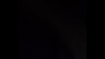 Сучка кончает