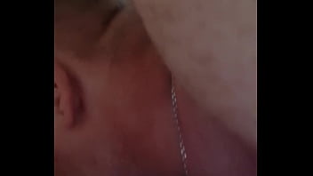 Сучка кончает