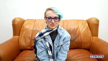 Blue haired hottie raven gets her pussy fingered and fucked to swallow cum